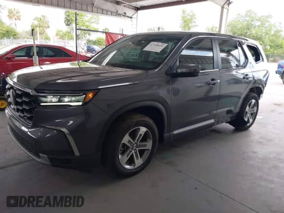 2025 Honda Pilot EX-L с VIN 5FNYG2H40SB019525, выставлен на аукционе IAAI как лот 42190029 с пробегом 10 794 миль миль и . История ставок и продаж доступна на DreamBid. Изображение 2.