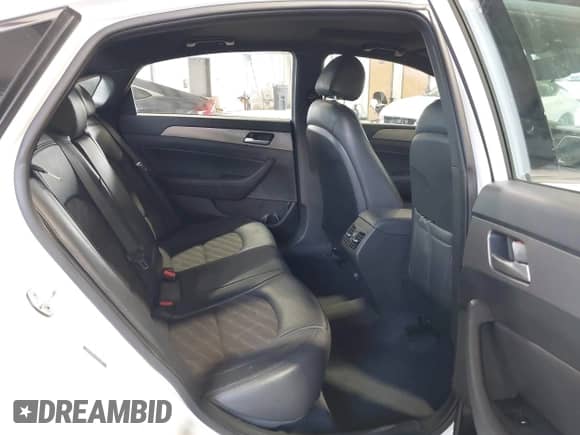 2018 Hyundai Sonata SEL with VIN 5NPE34AF1JH715574, listed as a IAAI auction lot 43010843 with 90,189 mi miles and . Bid and sale history available at DreamBid. Image 8.