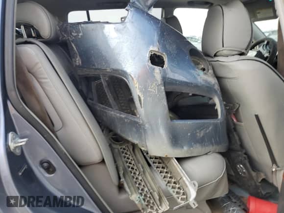 2006 Toyota Highlander Limited with VIN JTEEW21A460011062, listed as a Copart auction lot 81300645 with Not provided miles and Salvage title. Bid and sale history available at DreamBid. Image 11.