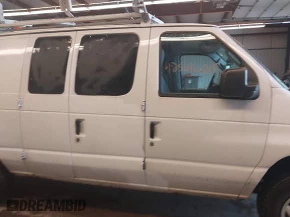 2011 Ford Econoline Cargo Commercial с VIN 1FTNE2EL3BDB35099, выставлен на аукционе IAAI как лот 42501625 с пробегом 147 034 миль миль и . История ставок и продаж доступна на DreamBid. Изображение 13.