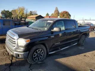 2016 Toyota Tundra SR5 с VIN 5TFDW5F13GX559654, выставлен на аукционе Copart как лот 81933465 с пробегом 126 027 миль миль и Списание • Salvage title. История ставок и продаж доступна на DreamBid. Изображение 1.