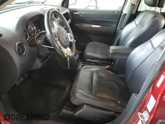 2017 Jeep Compass High Altitude с VIN 1C4NJCEB2HD185428, выставлен на аукционе Copart как лот 80728345 с пробегом 106 737 миль миль и Списание • Salvage title. История ставок и продаж доступна на DreamBid. Изображение 7.