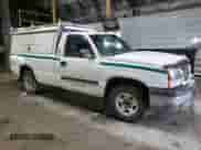 2003 Chevrolet Silverado 1500 LS z VIN 1GCEK14V33Z173927, wystawiony jako Copart lot #56017245 z przebiegiem Nie podano mil oraz Czysty tytuł • Clean title. Historia ofert i sprzedaży dostępna na DreamBid. Obrazek 4.