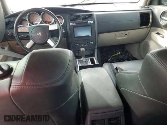 2006 Dodge Charger R/T с VIN 2B3KA53H76H528399, выставлен на аукционе Copart как лот 76421814 с пробегом 186 132 миль миль и Списание • Salvage title. История ставок и продаж доступна на DreamBid. Изображение 8.