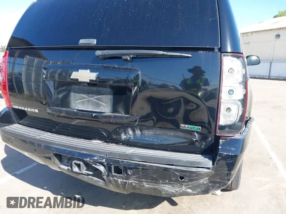 2007 Chevrolet Suburban LT с VIN 3GNFC16007G211002, выставлен на аукционе IAAI как лот 42185307 с пробегом 203 493 миль миль и . История ставок и продаж доступна на DreamBid. Изображение 6.