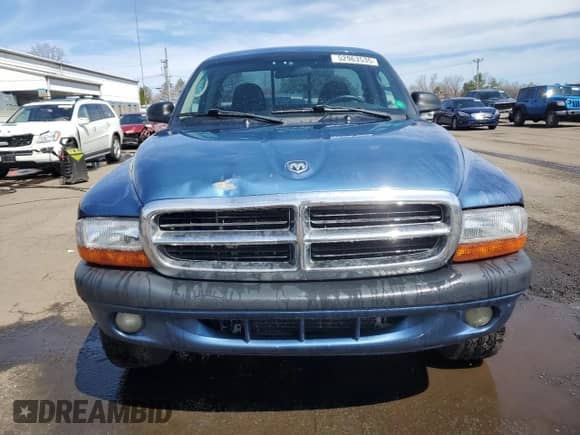 2004 Dodge Dakota with VIN 1D7GG36NX4S632163, listed as a Copart auction lot 52963535 with 151,164 mi miles and Salvage title. Bid and sale history available at DreamBid. Image 5.