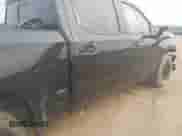 2020 Chevrolet Silverado 1500 RST с VIN 1GCUYEEL5LZ193627, выставлен на аукционе IAAI как лот 40969108 с пробегом 113 517 миль миль и . История ставок и продаж доступна на DreamBid. Изображение 17.