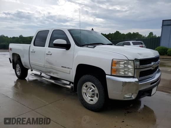 2007 Chevrolet Silverado 2500HD 1LT с VIN 1GCHK23677F535309, выставлен на аукционе Copart как лот 54819485 с пробегом 258 651 миль миль и Списание • Salvage title. История ставок и продаж доступна на DreamBid. Изображение 4.