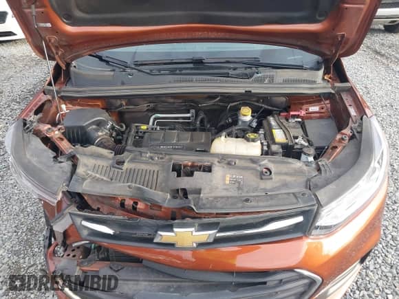 2019 Chevrolet Trax LT с VIN 3GNCJPSB1KL323097, выставлен на аукционе IAAI как лот 43359297 с пробегом 66 564 миль миль и . История ставок и продаж доступна на DreamBid. Изображение 10.
