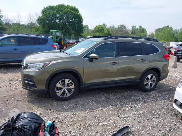 2022 Subaru Ascent Premium с VIN 4S4WMAED7N3464520, выставлен на аукционе IAAI как лот 42646771 с пробегом 28 619 миль миль и . История ставок и продаж доступна на DreamBid. Изображение 13.