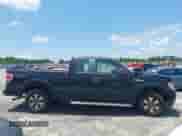 2014 Ford F-150 XL z VIN 1FTEX1CMXEFB38168, wystawiony jako IAAI lot #42660051 z przebiegiem 330 522 mil mil oraz . Historia ofert i sprzedaży dostępna na DreamBid. Obrazek 12.