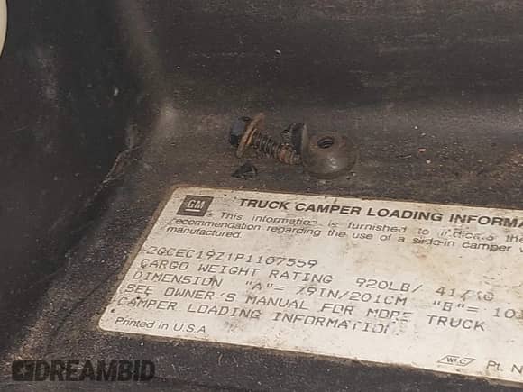 1993 Chevrolet Silverado 1500 с VIN 2GCEC19Z1P1107559, выставлен на аукционе IAAI как лот 43184243 с пробегом 553 256 миль миль и . История ставок и продаж доступна на DreamBid. Изображение 9.