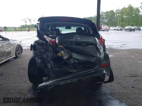 2015 Nissan Murano SL с VIN 5N1AZ2MG8FN279038, выставлен на аукционе IAAI как лот 42418571 с пробегом 163 511 миль миль и . История ставок и продаж доступна на DreamBid. Изображение 17.