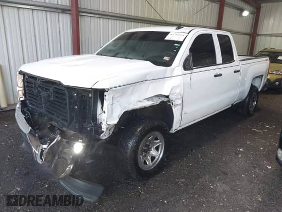 2017 Chevrolet Silverado 1500 Work Truck z VIN 1GCVKNEC1HZ128481, wystawiony jako IAAI lot #42731524 z przebiegiem 198 763 mil mil oraz . Historia ofert i sprzedaży dostępna na DreamBid. Obrazek 6.