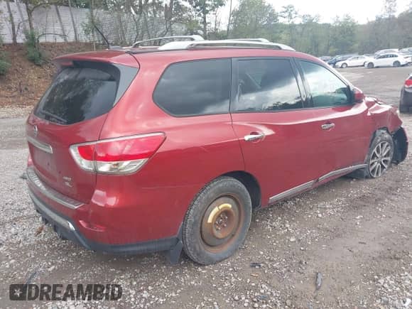 2013 Nissan Pathfinder SV z VIN 5N1AR2MM9DC688017, wystawiony jako IAAI lot #43287108 z przebiegiem 138 119 mil mil oraz . Historia ofert i sprzedaży dostępna na DreamBid. Obrazek 4.