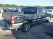 2000 GMC Sierra 1500 SLE with VIN 2GTEC19TXY1312634, listed as a IAAI auction lot 41963933 with 307,341 mi miles and . Bid and sale history available at DreamBid. Image 4.