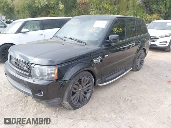 2013 Land Rover Range Rover Sport HSE z VIN SALSF2D48DA807228, wystawiony jako IAAI lot #43512809 z przebiegiem 80 462 mil mil oraz . Historia ofert i sprzedaży dostępna na DreamBid. Obrazek 2.