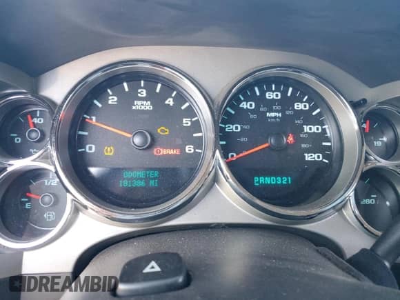 2008 Chevrolet Silverado 1500 1LT с VIN 1GCEK19JX8E190065, выставлен на аукционе Copart как лот 76371654 с пробегом 181 386 миль миль и Списание • Salvage title. История ставок и продаж доступна на DreamBid. Изображение 9.