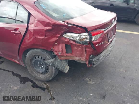 2024 Toyota Corolla LE z VIN 5YFB4MDE4RP143160, wystawiony jako IAAI lot #43214856 z przebiegiem 31 241 mil mil oraz . Historia ofert i sprzedaży dostępna na DreamBid. Obrazek 6.