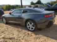 2017 Chevrolet Camaro 1LT с VIN 1G1FB1RX7H0143641, выставлен на аукционе Copart как лот 81725545 с пробегом 136 273 миль миль и Списание • Salvage title. История ставок и продаж доступна на DreamBid. Изображение 2.