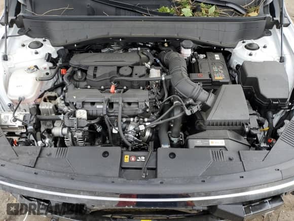 2024 Hyundai Kona Limited с VIN KM8HECA33RU132086, выставлен на аукционе Copart как лот 69864425 с пробегом 10 832 миль миль и Списание • Salvage title. История ставок и продаж доступна на DreamBid. Изображение 12.