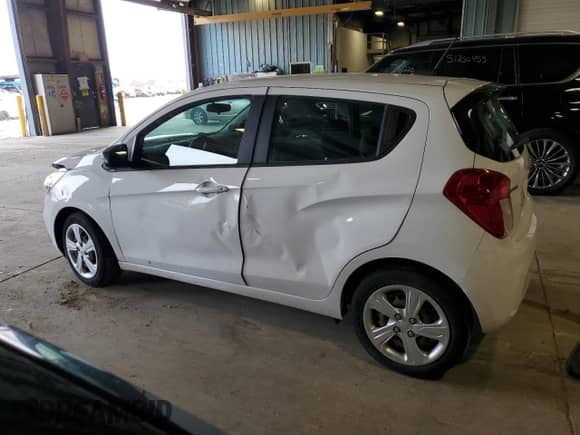 2021 Chevrolet Spark LS z VIN KL8CA6SA4MC741459, wystawiony jako Copart lot #51810585 z przebiegiem 73 704 mil mil oraz Szkoda całkowita • Salvage title. Historia ofert i sprzedaży dostępna na DreamBid. Obrazek 2.