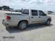 2004 Chevrolet S-10 LS z VIN 1GCDT13X44K126329, wystawiony jako Copart lot #53746255 z przebiegiem 111 387 mil mil oraz Szkoda całkowita • Salvage title. Historia ofert i sprzedaży dostępna na DreamBid. Obrazek 3.