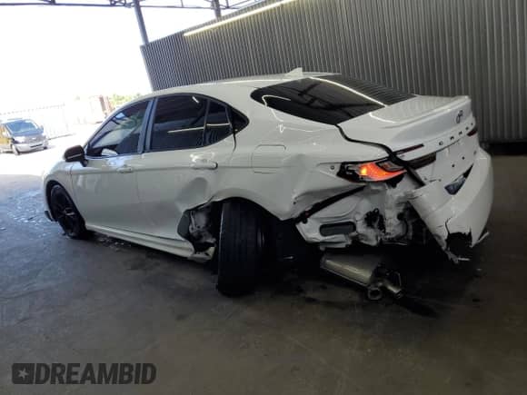 2025 Toyota Camry SE с VIN 4T1DAACK4SU511462, выставлен на аукционе Copart как лот 82175505 с пробегом 61 284 миль миль и Чистый • Clean title. История ставок и продаж доступна на DreamBid. Изображение 2.