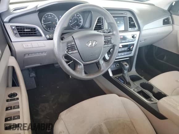 2016 Hyundai Sonata SE с VIN 5NPE24AF8GH322490, выставлен на аукционе Copart как лот 81544445 с пробегом 203 360 миль миль и Списание • Salvage title. История ставок и продаж доступна на DreamBid. Изображение 8.