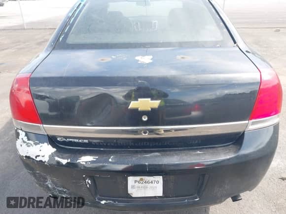 2015 Chevrolet Caprice Police Police with VIN 6G3NS5U35FL139150, listed as a IAAI auction lot 42502443 with 101,380 mi miles and . Bid and sale history available at DreamBid. Image 16.