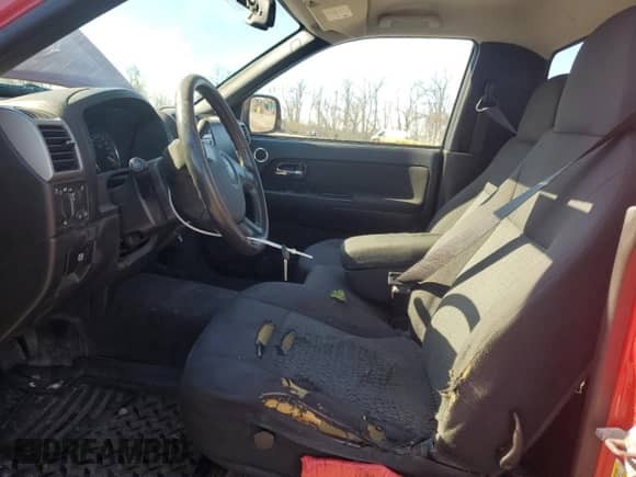 2010 Chevrolet Colorado z VIN 1GCHTBDE3A8112600, wystawiony jako Copart lot #50621195 z przebiegiem 58 084 mil mil oraz Czysty tytuł • Clean title. Historia ofert i sprzedaży dostępna na DreamBid. Obrazek 7.