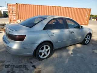 2010 Hyundai Sonata SE with VIN 5NPEU4AC1AH626705, listed as a Copart auction lot 82687515 with 181,890 mi miles and Salvage title. Bid and sale history available at DreamBid. Image 3.