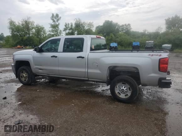 2015 Chevrolet Silverado 2500HD Work Truck z VIN 1GC1KUEG2FF606854, wystawiony jako Copart lot #64315085 z przebiegiem 115 399 mil mil oraz Czysty tytuł • Clean title. Historia ofert i sprzedaży dostępna na DreamBid. Obrazek 2.