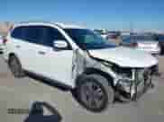 2020 Nissan Pathfinder S z VIN 5N1DR2AN2LC630730, wystawiony jako IAAI lot #43412060 z przebiegiem 50 394 mil mil oraz . Historia ofert i sprzedaży dostępna na DreamBid. Obrazek 1.