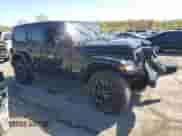 2022 Jeep Wrangler Unlimited Sahara with VIN 1C4HJXEN2NW173682, listed as a Copart auction lot 54405425 with 42,870 mi miles and Salvage title. Bid and sale history available at DreamBid. Image 4.