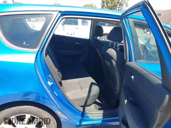 2009 Hyundai Elantra Touring z VIN KMHDC86E49U031179, wystawiony jako IAAI lot #42997369 z przebiegiem 160 292 mil mil oraz . Historia ofert i sprzedaży dostępna na DreamBid. Obrazek 8.