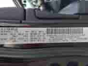 2018 Jeep Grand Cherokee Sterling with VIN 1C4RJFBT8JC326885, listed as a IAAI auction lot 43028769 with 124,755 mi miles and . Bid and sale history available at DreamBid. Image 9.