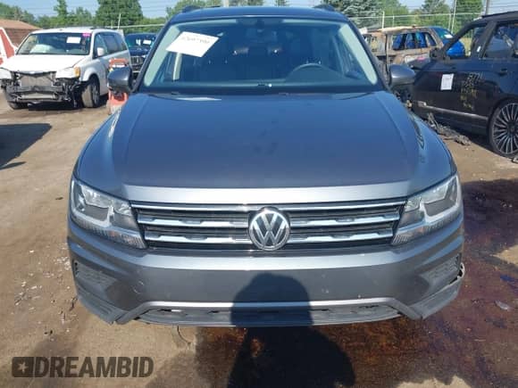 2021 Volkswagen Tiguan SE с VIN 3VV2B7AX1MM090464, выставлен на аукционе IAAI как лот 42697390 с пробегом 59 605 миль миль и . История ставок и продаж доступна на DreamBid. Изображение 12.