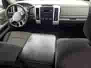 2009 Dodge 1500 SLT с VIN 1D3HV18PX9S743883, выставлен на аукционе Copart как лот 72863424 с пробегом 203 634 миль миль и Чистый • Clean title. История ставок и продаж доступна на DreamBid. Изображение 8.