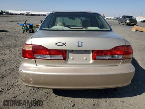 2002 Honda Accord with VIN JHMCG65522C003417, listed as a Copart auction lot 83944105 with 210,927 mi miles and Salvage title. Bid and sale history available at DreamBid. Image 6.