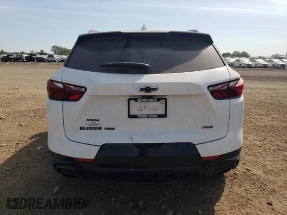 2019 Chevrolet Blazer RS с VIN 3GNKBJRSXKS664516, выставлен на аукционе Copart как лот 72068005 с пробегом 104 498 миль миль и Списание • Salvage title. История ставок и продаж доступна на DreamBid. Изображение 6.