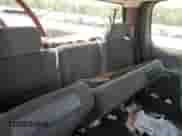 2009 Chevrolet Silverado 1500 LT z VIN 1GCEC29J69Z260156, wystawiony jako Copart lot #71541965 z przebiegiem 164 176 mil mil oraz Szkoda całkowita • Salvage title. Historia ofert i sprzedaży dostępna na DreamBid. Obrazek 10.