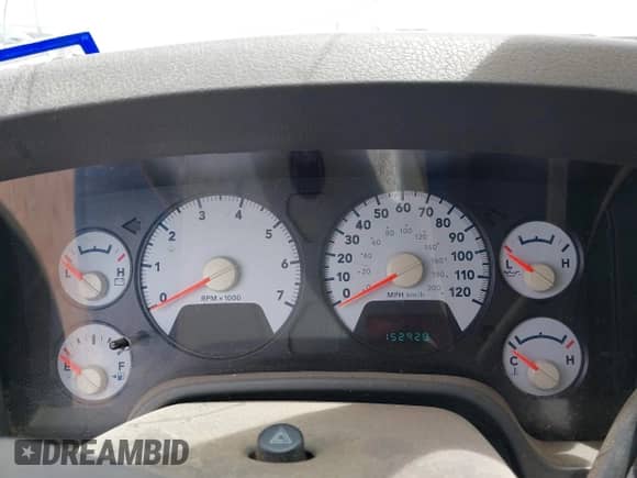 2008 Dodge 1500 SLT with VIN 1D7HA16N48J147152, listed as a IAAI auction lot 42595914 with 152,928 mi miles and . Bid and sale history available at DreamBid. Image 7.