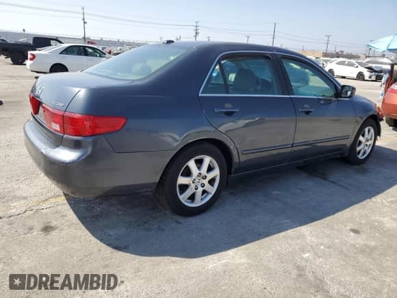 2005 Honda Accord EX-L with VIN 1HGCM668X5A068049, listed as a Copart auction lot 85945925 with 285,972 mi miles and Salvage title. Bid and sale history available at DreamBid. Image 3.
