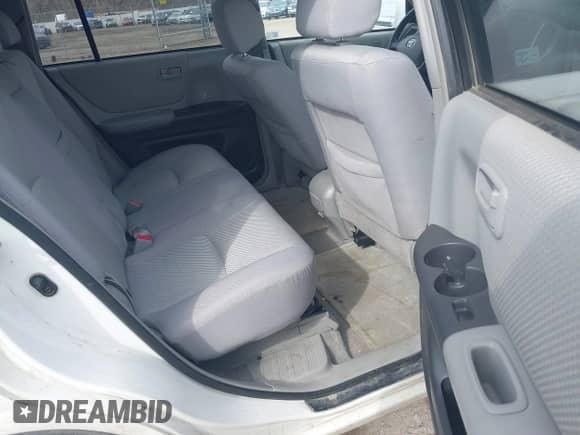 2004 Toyota Highlander with VIN JTEDP21AX40034383, listed as a IAAI auction lot 42729952 with 225,045 mi miles and . Bid and sale history available at DreamBid. Image 8.