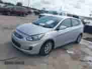 2017 Hyundai Accent SE z VIN KMHCT5AE3HU315659, wystawiony jako IAAI lot #42678933 z przebiegiem 119 952 mil mil oraz . Historia ofert i sprzedaży dostępna na DreamBid. Obrazek 17.