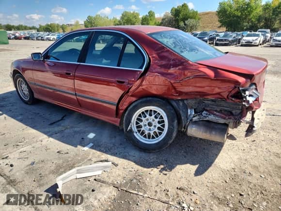 1999 BMW 5 Series 528i с VIN WBADM6333XBY20082, выставлен на аукционе Copart как лот 81728785 с пробегом Не указан миль и На запчасти • Non repairable. История ставок и продаж доступна на DreamBid. Изображение 2.