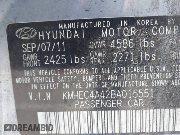 2011 Hyundai Sonata Hybrid with VIN KMHEC4A42BA015551, listed as a IAAI auction lot 42664847 with 165,102 mi miles and . Bid and sale history available at DreamBid. Image 9.