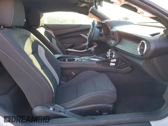 2018 Chevrolet Camaro 1LS with VIN 1G1FA1RX8J0189827, listed as a Copart auction lot 46478525 with 70,813 mi miles and Salvage title. Bid and sale history available at DreamBid. Image 7.