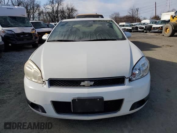 2014 Chevrolet Impala Police Police with VIN 2G1WD5E36E1109954, listed as a Copart auction lot 81630204 with 89,079 mi miles and Clean title. Bid and sale history available at DreamBid. Image 5.